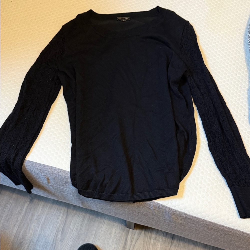 Chic Black Long Sleeve Women's Top